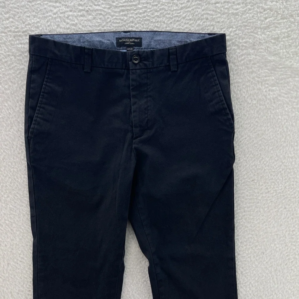 Banana Republic Chino Pants Mens 32x30 Black Aiden Slim Fit Preppy Office Luxury